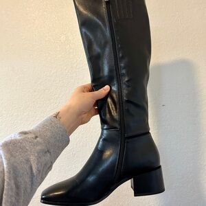 Black Heeled Black Knee-High Boots